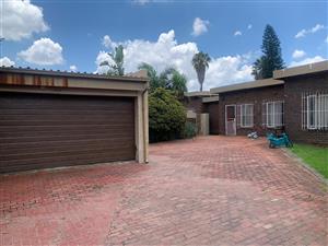 House For Sale in Birchleigh