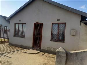 House For Sale in Embalenhle