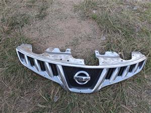 Murano 3.5 main grille