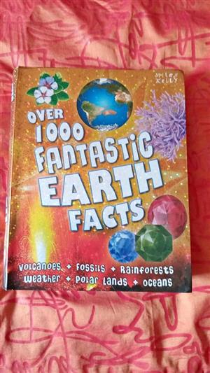 Fantastic earth facts paperback