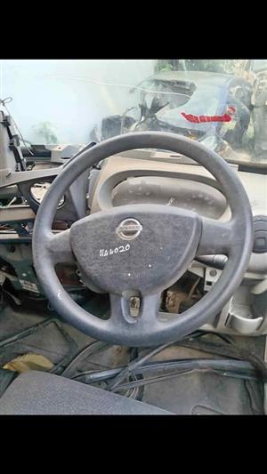 Nissan interstar steering wheel 