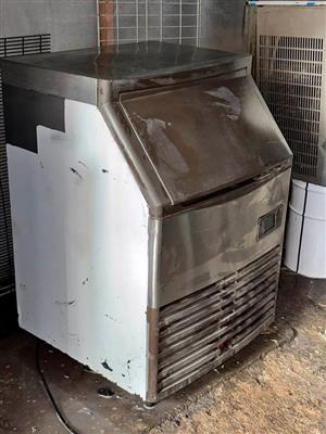 120kg ice machine