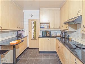 3-Bedroom Townhouse for Sale in Morningside Manor, Ext 3