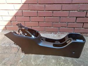 Cruze Center console