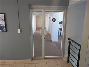 PRIME OFFICE SPACE TO LET NEXT TO KYALAMI RACE TRACK!