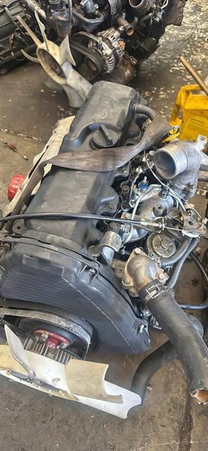Toyota 2L 2.4 diesel Engine complete.  Started.