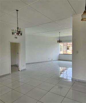 3 beds 1 bath Flat/apartment
