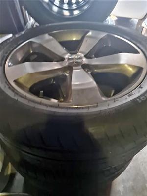 Jeep grand Cherokee original alloy mags size 20+spare
