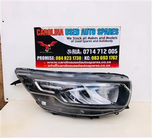 Iveco Daily right LED headlight (2019)