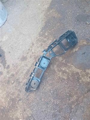 2021 VW POLO VIVO 2 1.4I H/B LR BUMPER SLIDE