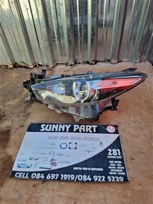 Mazda 3 Headlight