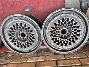 4 x 18 inch universal fit rotiform rims