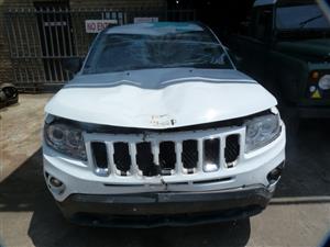 Jeep Compass 4.7 V8 16V HO LTD AT White - 2012 STRIPPING FOR SPARES