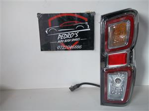 Isuzu D-Max right tail light