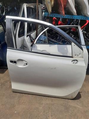 TOYOTA STARLET RIGHT FRONT DOOR AVAILABLE