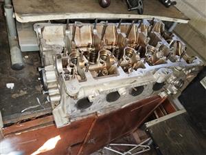 Head and head gasket for bmw