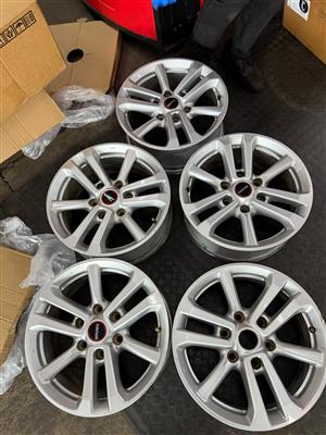 17" Isuzu newer models original mags set of 5