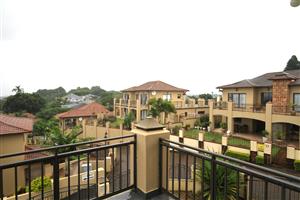 Coastal Elegance Redefined – Exclusive Townhouse in Amanzimtoti