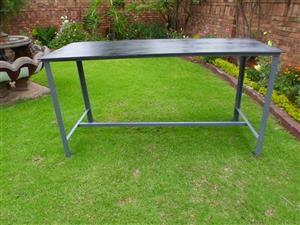 Work Bench 2m long with 5mm top.