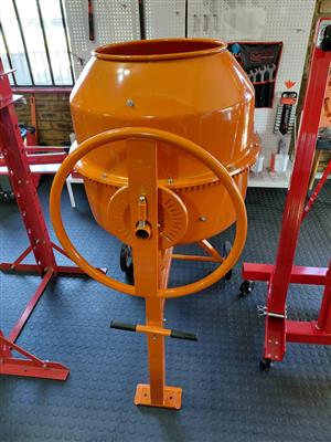  New Concrete Mixer 200lt 