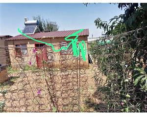 A 2 BEDROOMS HOUSE IS FOR SALE IN FREEDOM PARK