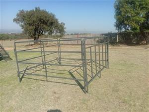 Calf creep panels