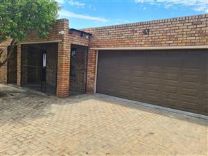 House For Sale in Northview