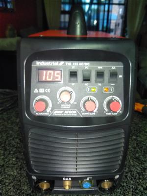 Welding machine 