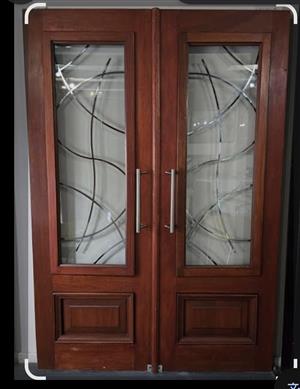 Entrance doors