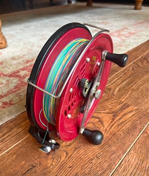 Deep Sea Boat Reel. Alvey 825-BC V-Series