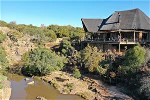 Imwamanzi Game Lodge