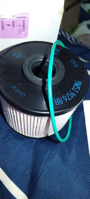 FORD FUEL FILTER (BRAND NEW) FOR SALE