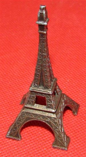 Miniature Metal Eiffel Tower Ornament 