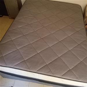 DOUBLE BED- BASE & MATTRESS specialized tech- dissipate body heat & night sweat 