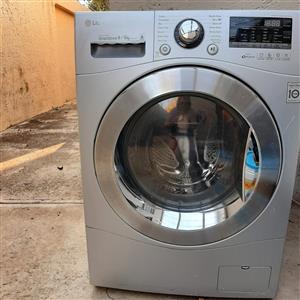 washing machine with tumble dryer LG 2years old