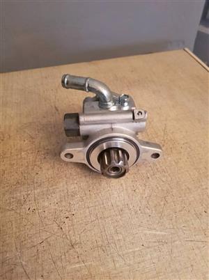 TOYOTA HILUX OR QUANTUM D4D POWER STEERING PUMP FORSALE