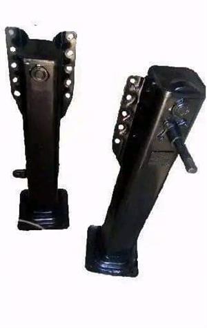 Landing gears 