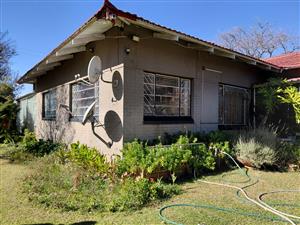 Spacious 3-Bedroom Family Home with Flatlet & Entertainment Haven!