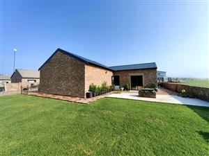 Effortless Living in a Secure Estate – Stylish, Spacious & Low Maintenance!