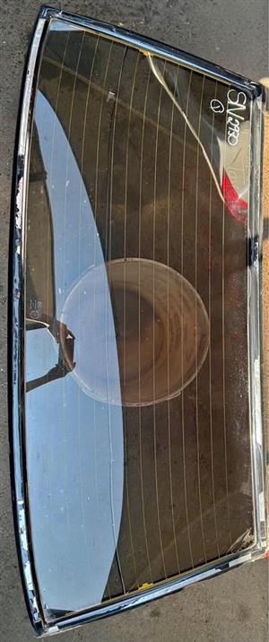 Toyota Corolla 3T Back Window Available 