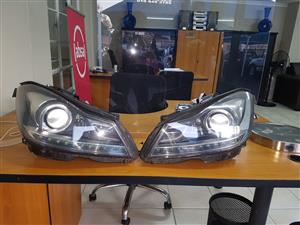 Mercedes Benz W204 Facelift Xenon Lights
