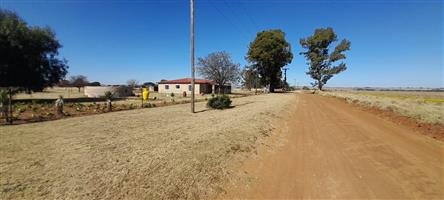 Newley renovated small farm