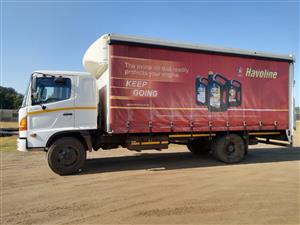 2012 Hino 500 12/227 6 tonne
