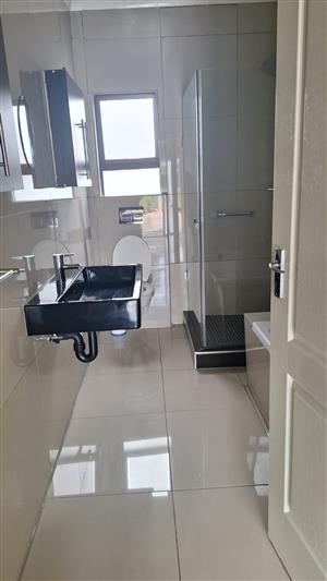 2-bedroom apartment accommodation in Bramley (Corlet drive)