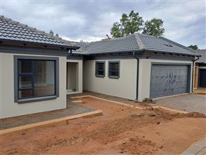 House For Sale in Rayton