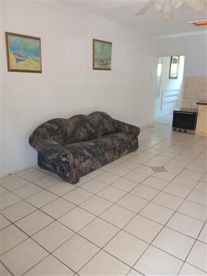 Spacious Flat 2 Rent