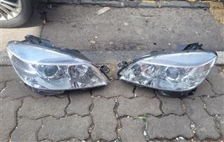 Mercedes-Benz W204 preface Normal Headlights