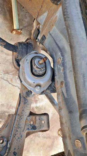 Bmw e53 x5 engine mountings