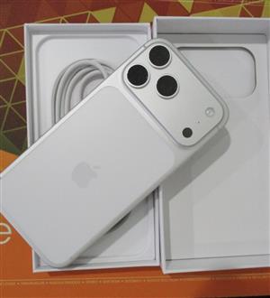 On sale iPhone 17 pro max & iPad Pro M5