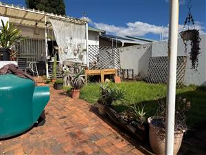 House For Sale in Albertville